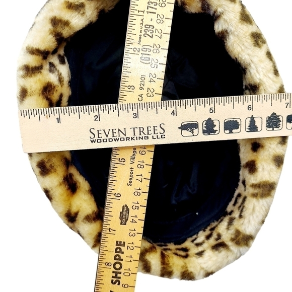 Fuzzy Black Cheetah Bucket Style Hat Retro 90's - Picture 11 of 11